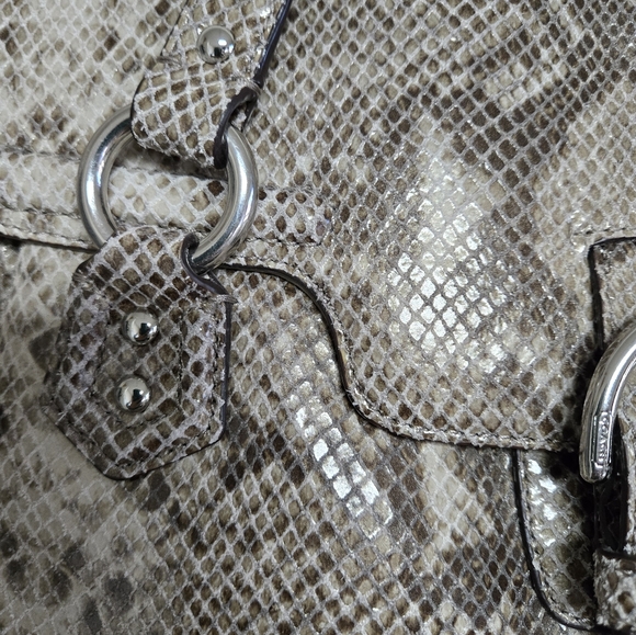 NWNT COACH CAMPBELL Tan color animal print. Very pretty. - Picture 6 of 16